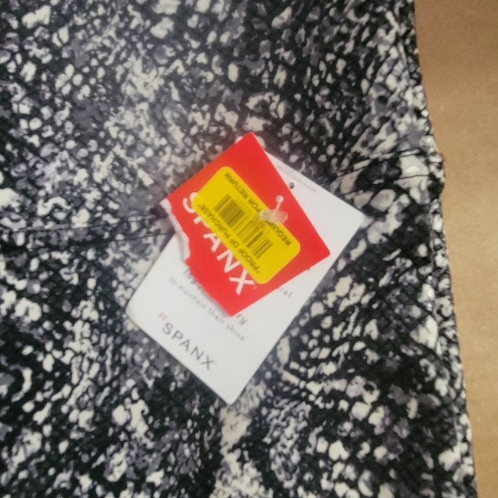 SPANX Faux Leather Snake Shine Y2K  Leggings  large - Picture 14 of 14